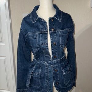 Viral Old Navy Denim utility jacket